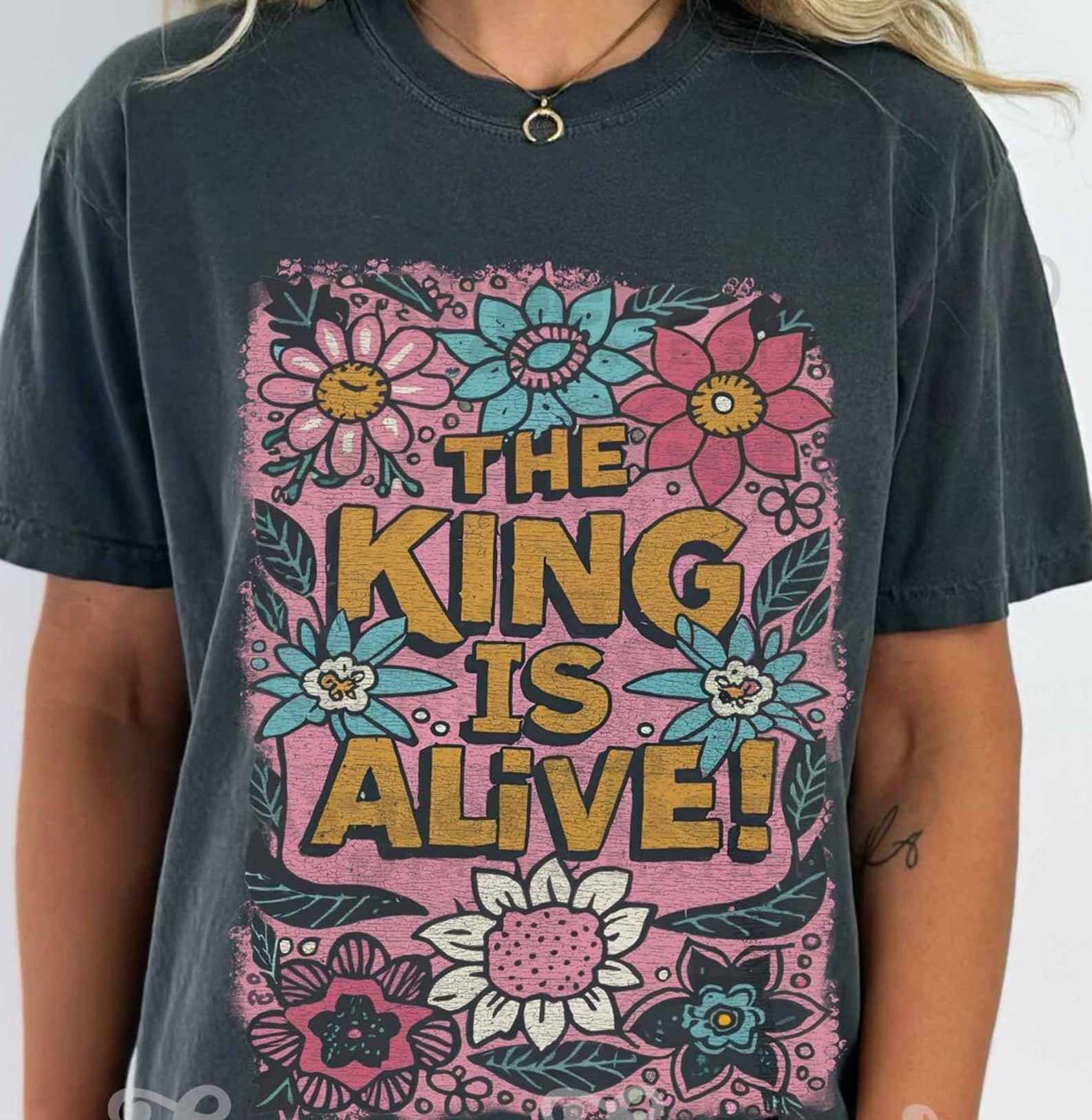 The King is Alive Graphic Tee