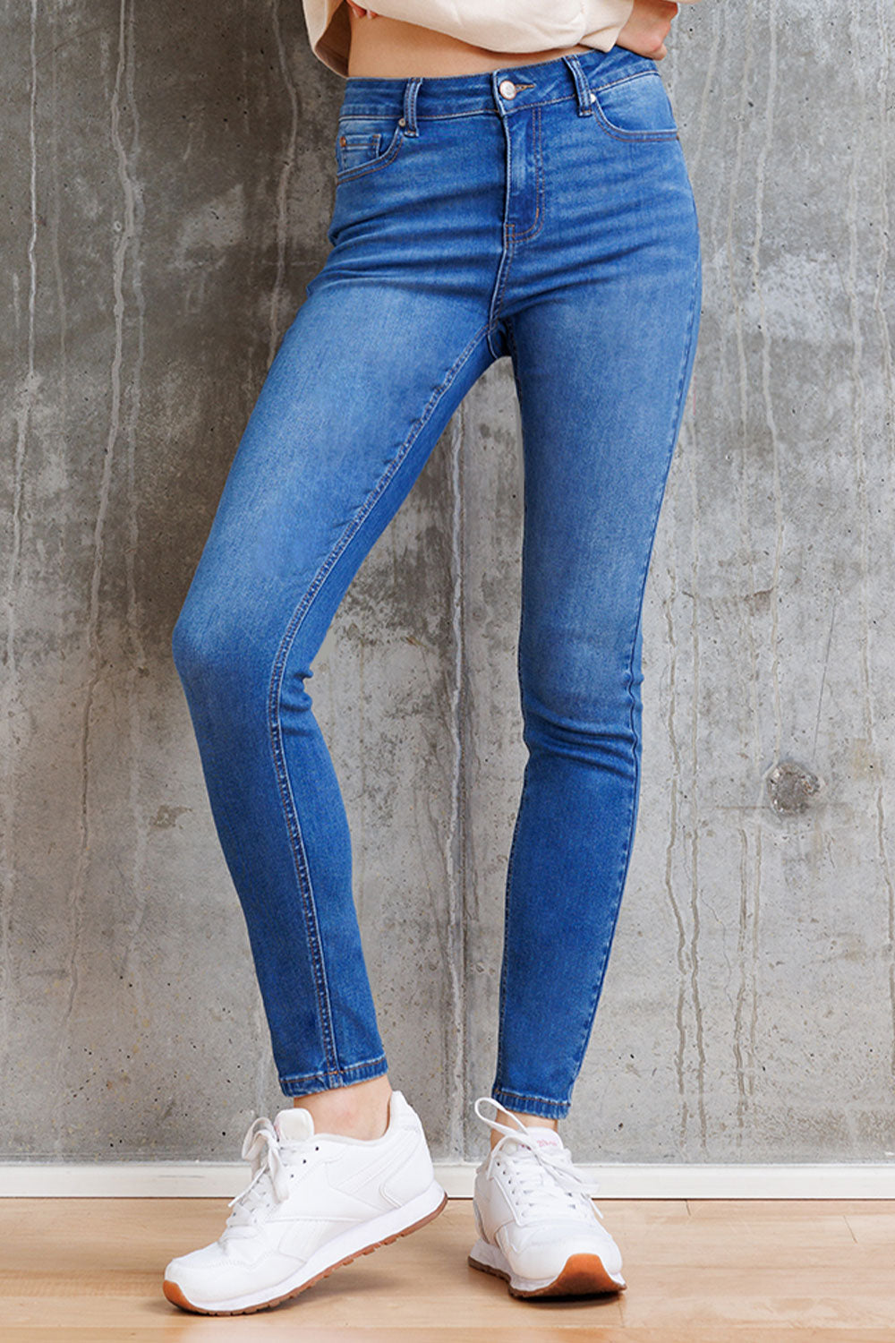 Super Stretch High Rise Skinny Jeans