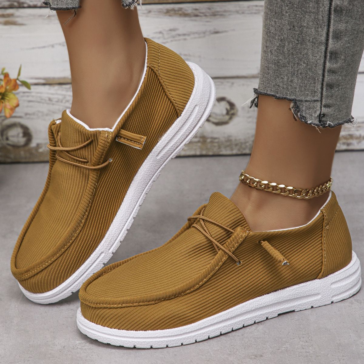 Round Toe Canvas Flats Boots