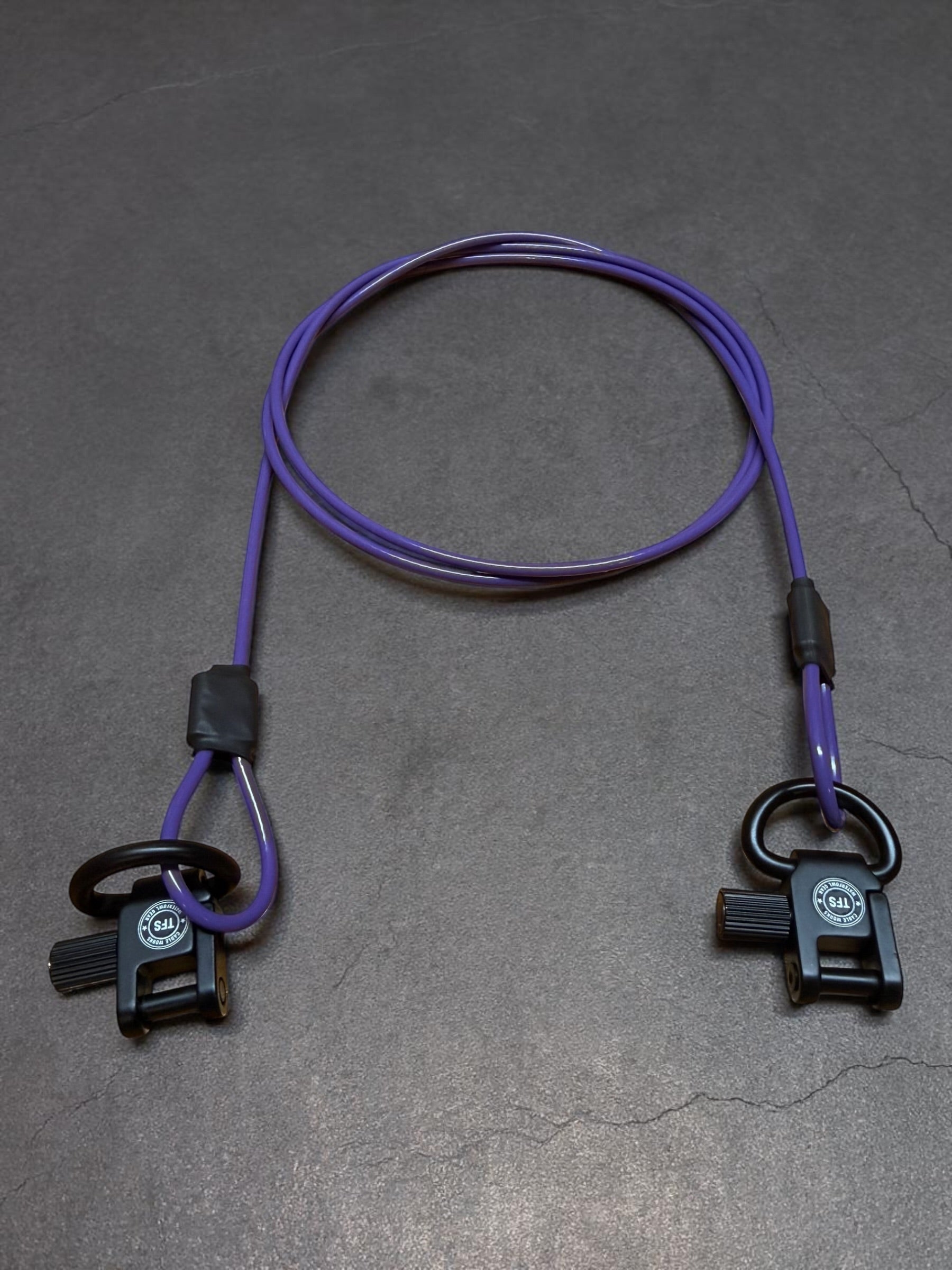 BARE GUN SLING