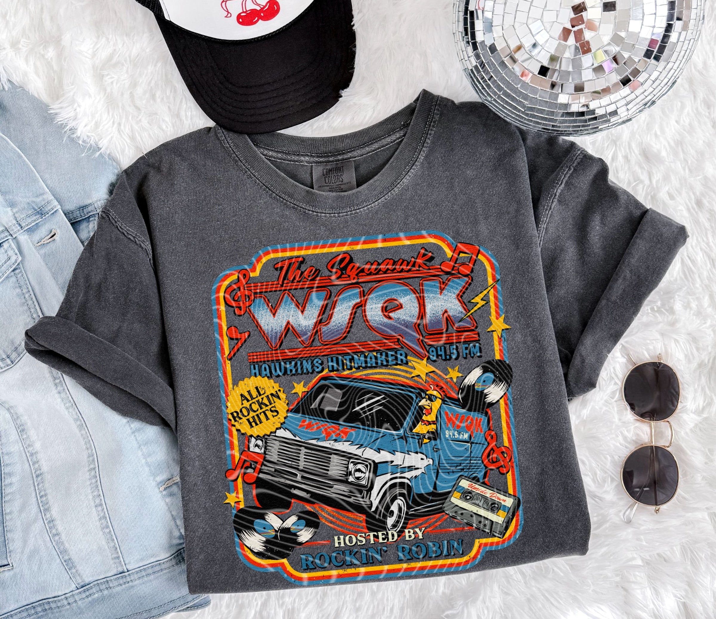 The Squawk Graphic Tee