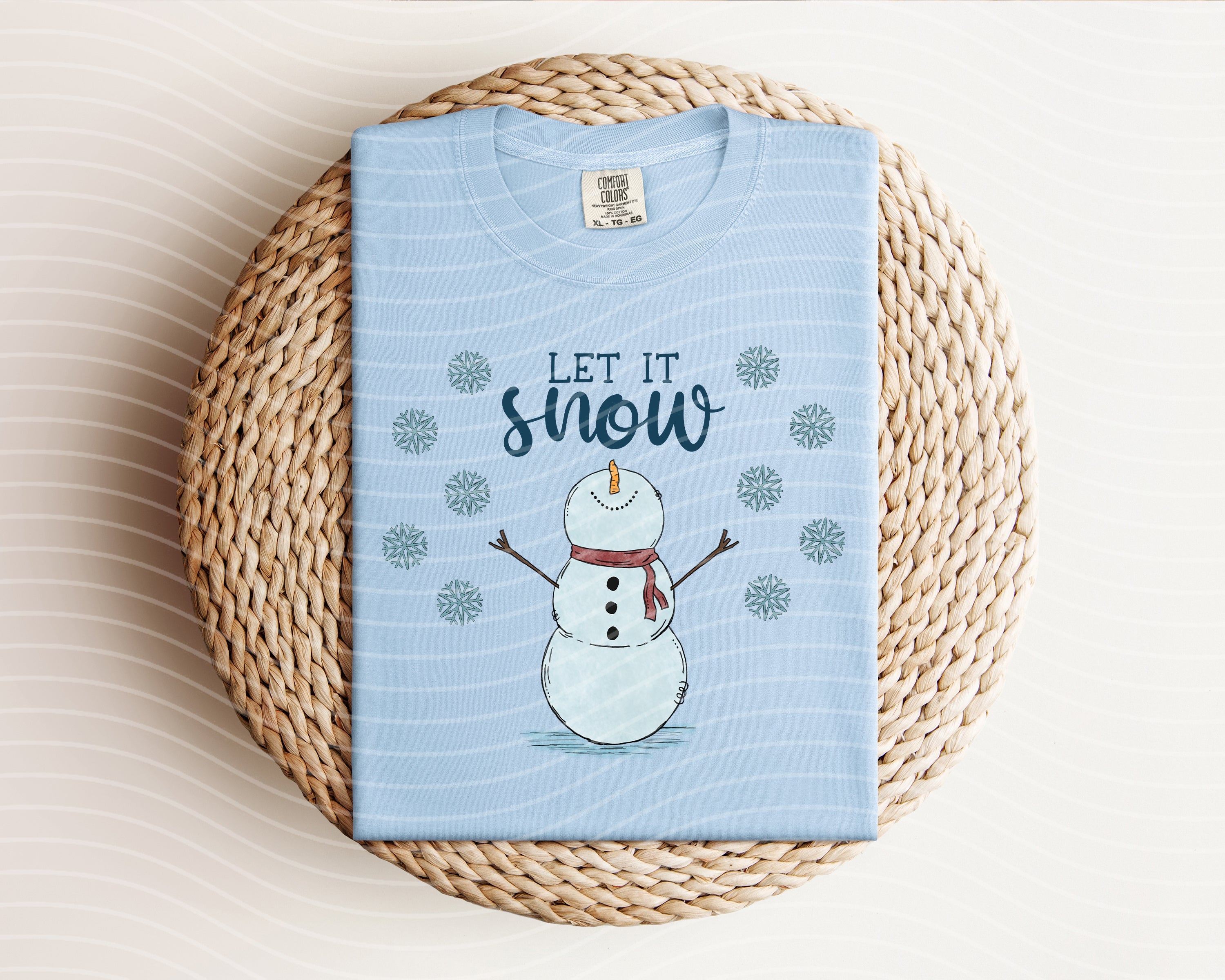 Let It Snow Graphic Tee