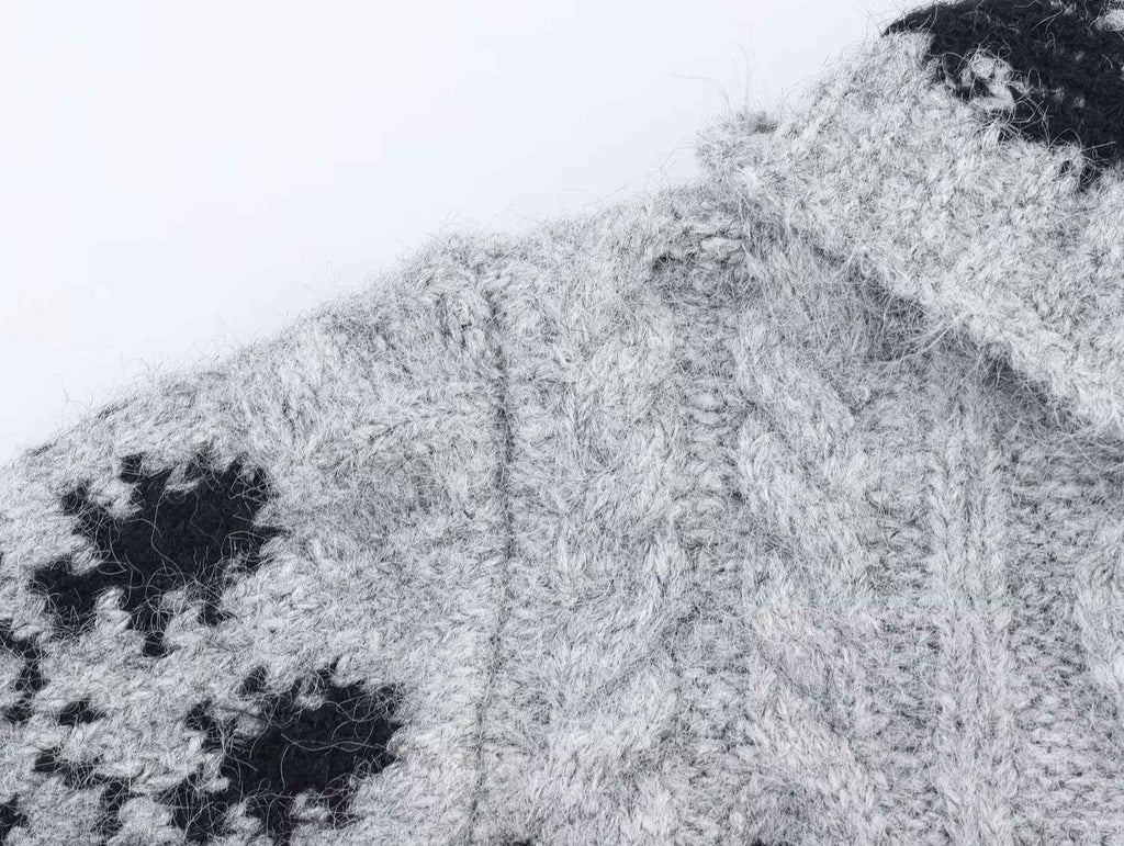 Stylish Simple Hooded Horn Button Knitted Jacket