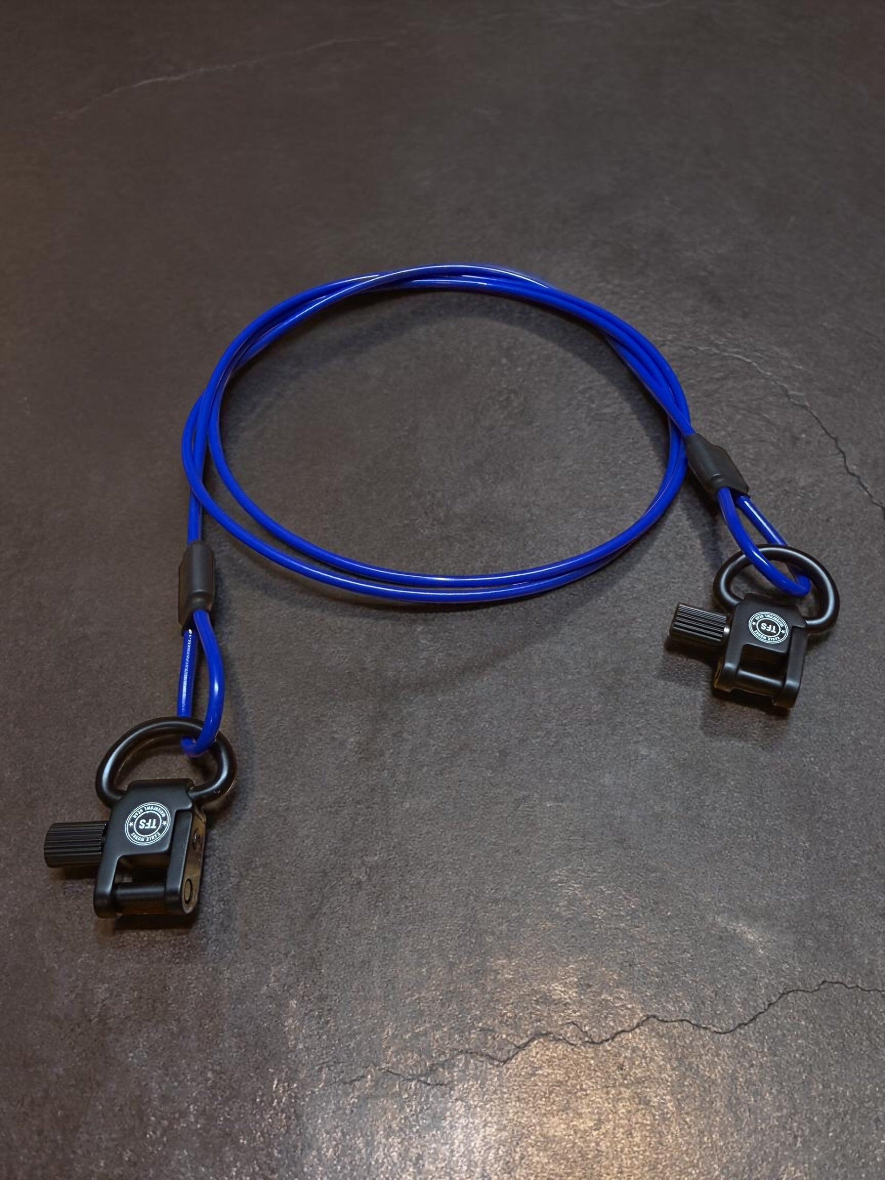 BARE GUN SLING