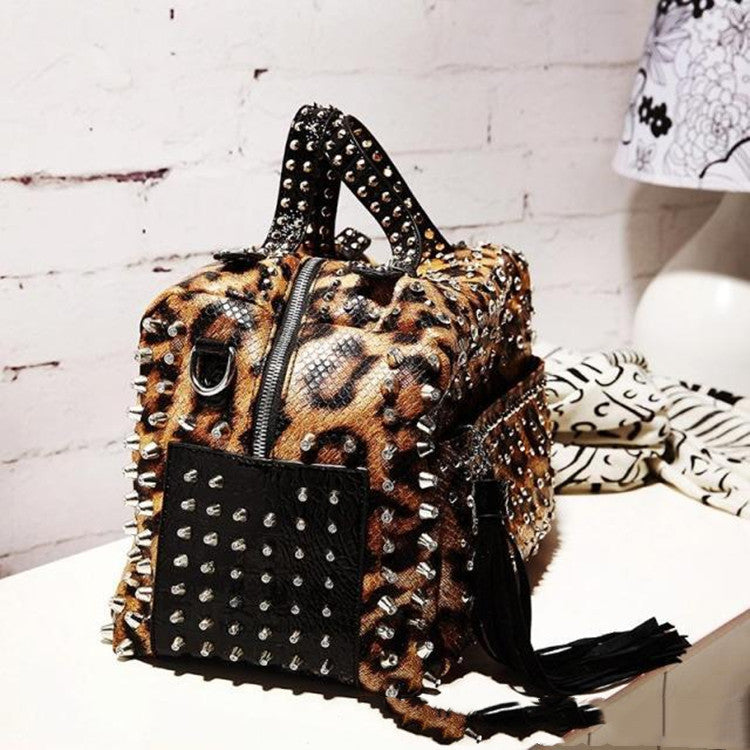 Women's Rhinestone Shoulder Bag - Personalized Rivet Handbag