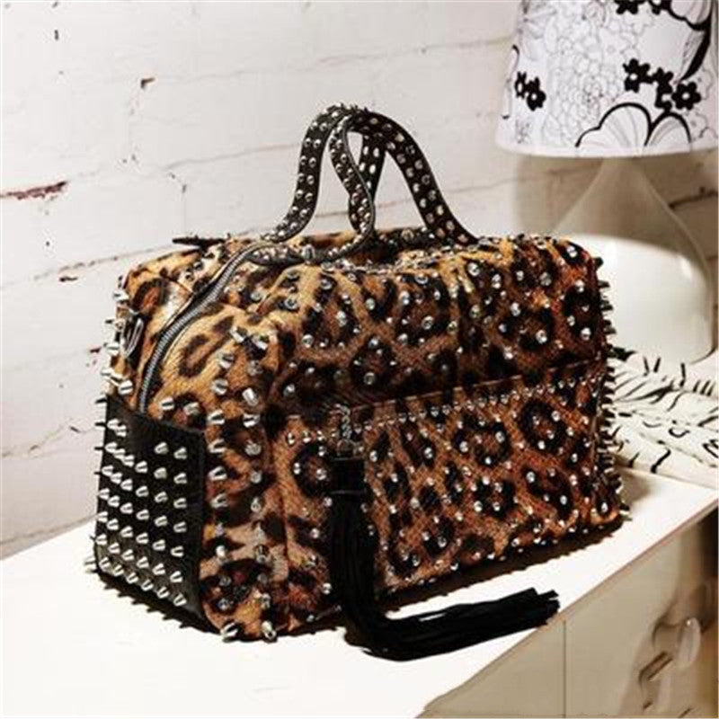 Women's Rhinestone Shoulder Bag - Personalized Rivet Handbag