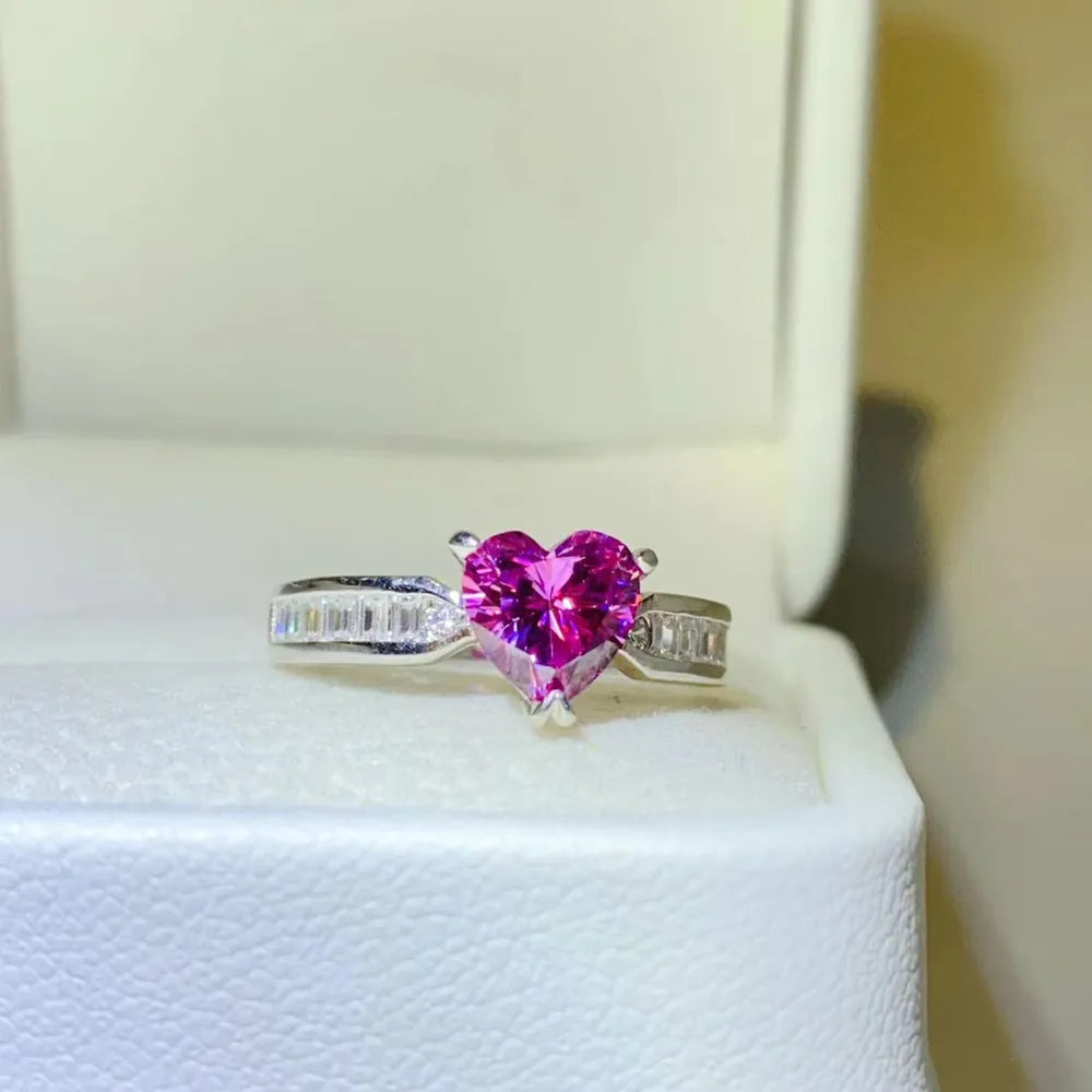 1 Carat high-end brilliance, street-royal design. Outshine diamonds with handcrafted luxury, flawless fire, and limited drops.
Sterling Silver Ring