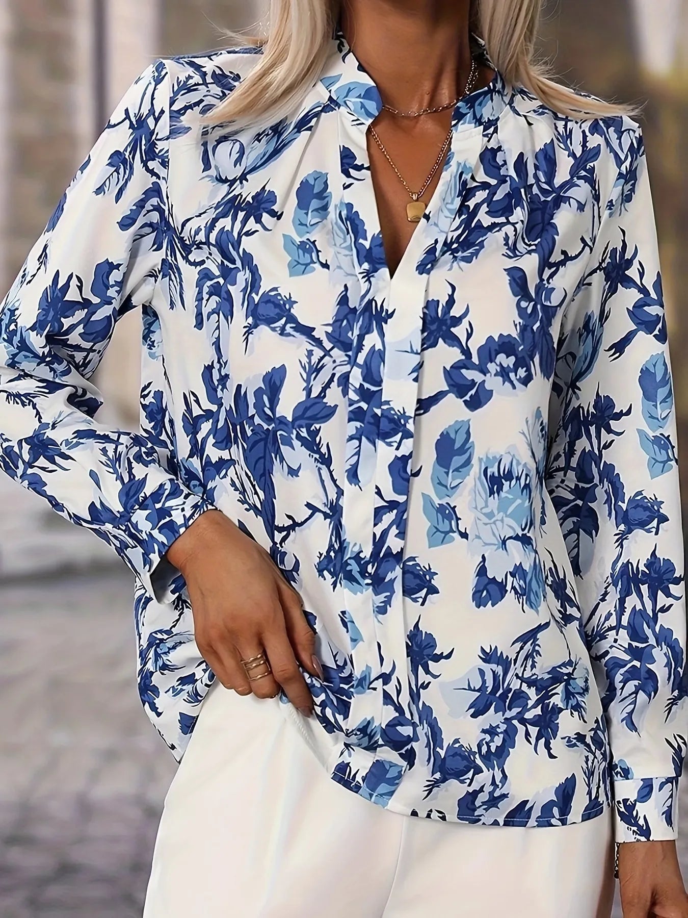 Printed Notched Long Sleeves Blouse