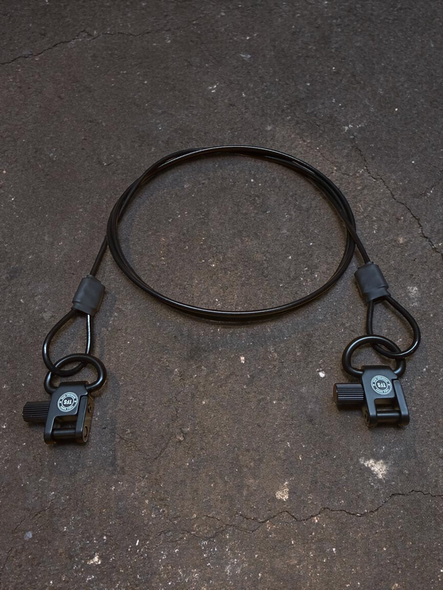 BARE GUN SLING