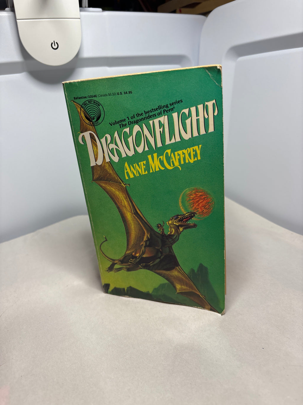 Dragonflight (Pern #1) by Anne McCaffrey