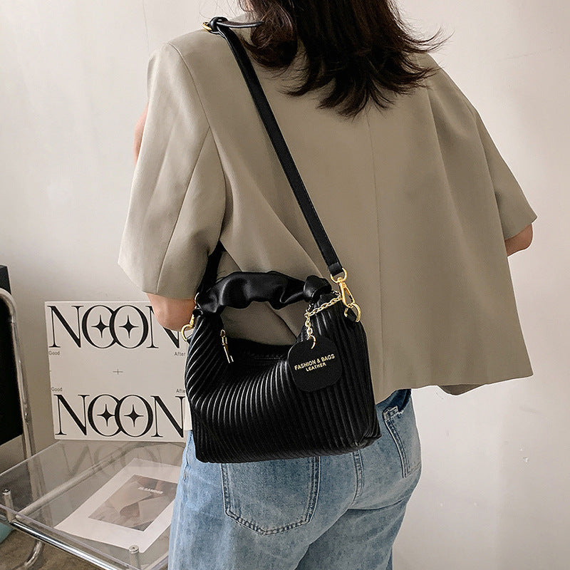 Women's Cloud Crossbody Bag - PU Leather Pleated Tote Bag