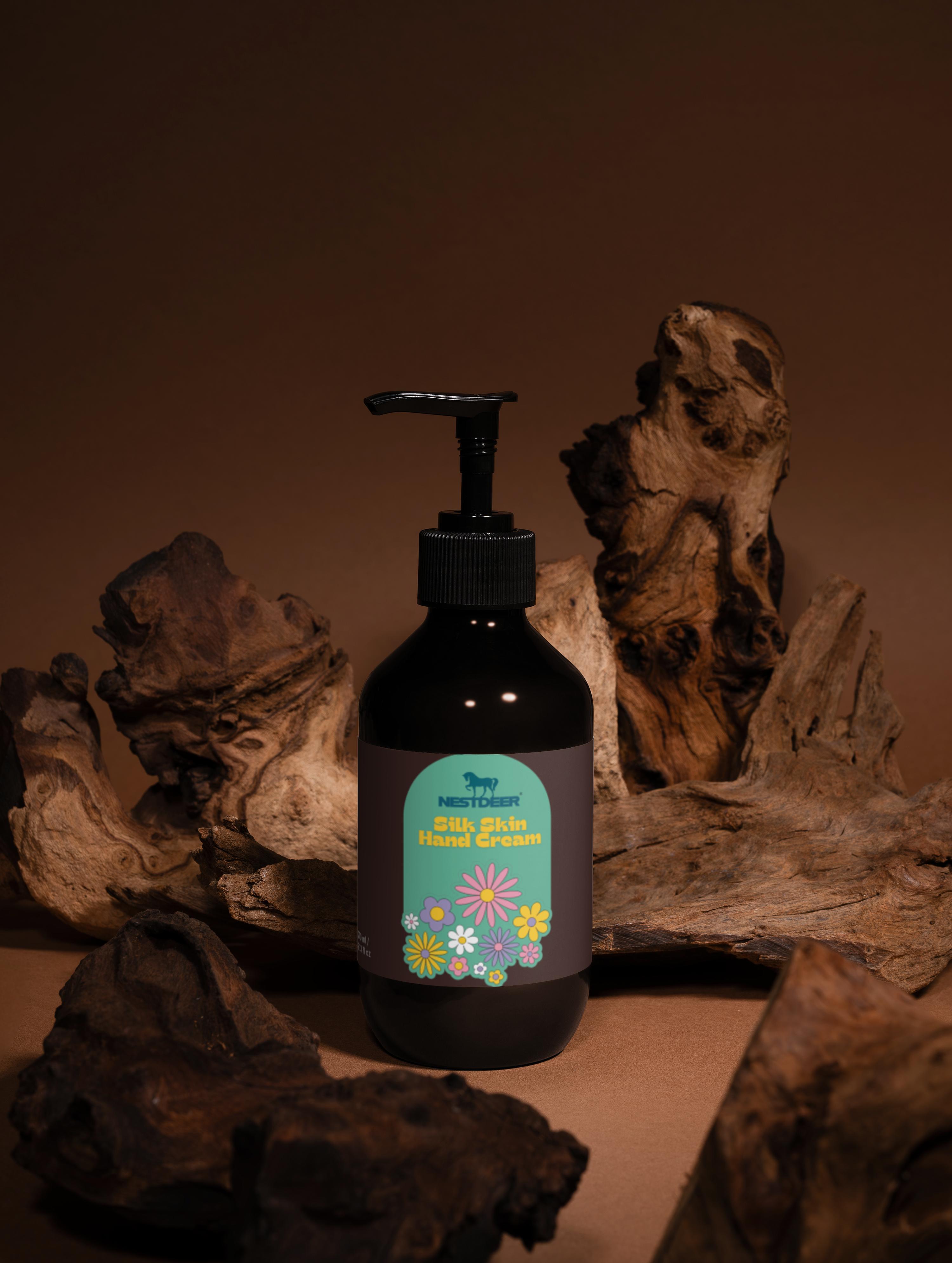 Silk Skin Hand Cream, Woody Amber & Leather