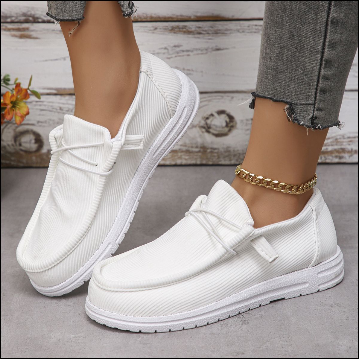 Round Toe Canvas Flats Boots