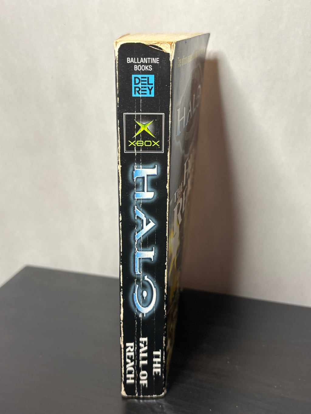 Halo: The Fall of Reach by Eric Nylund (Halo #1) | Video Game Science Fiction