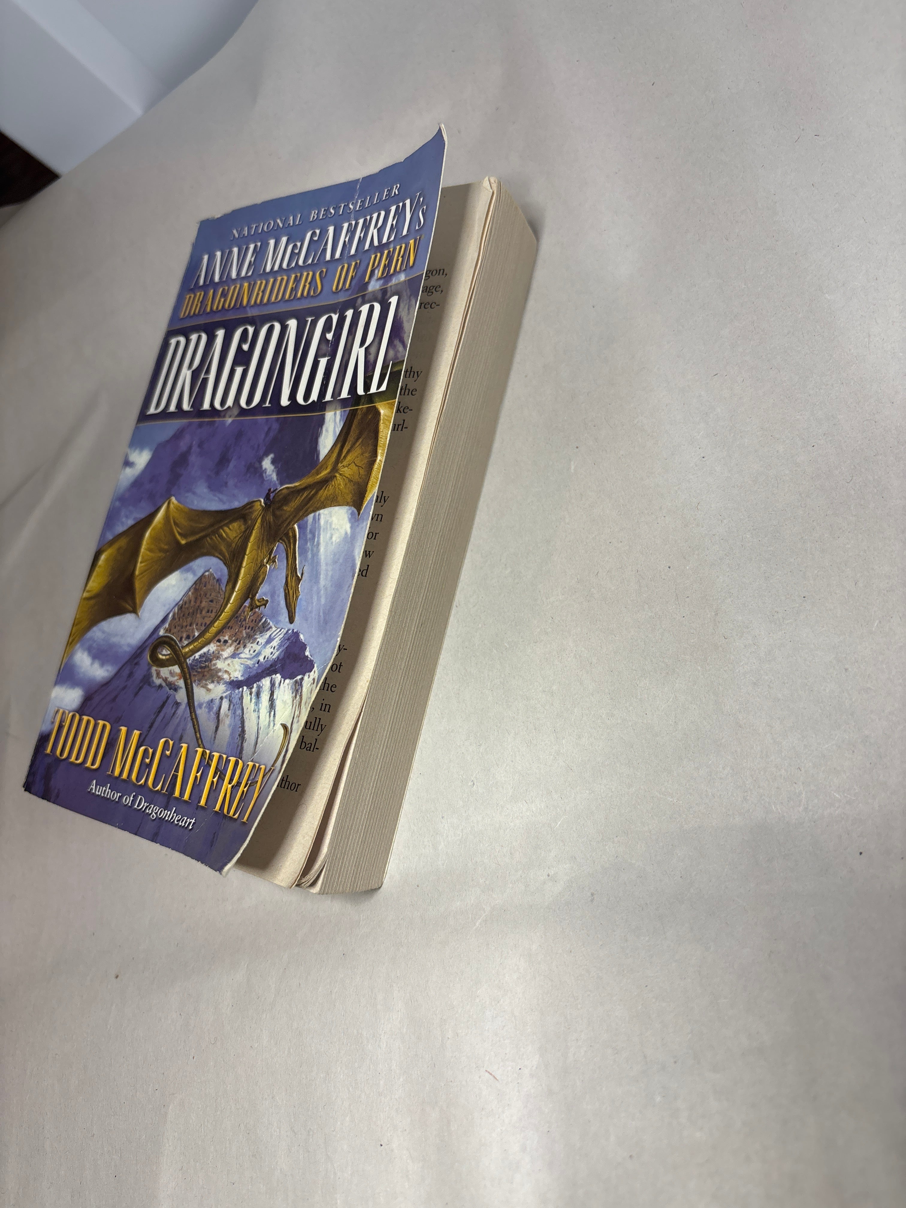 Dragongirl by Todd McCaffrey (Pern #21)