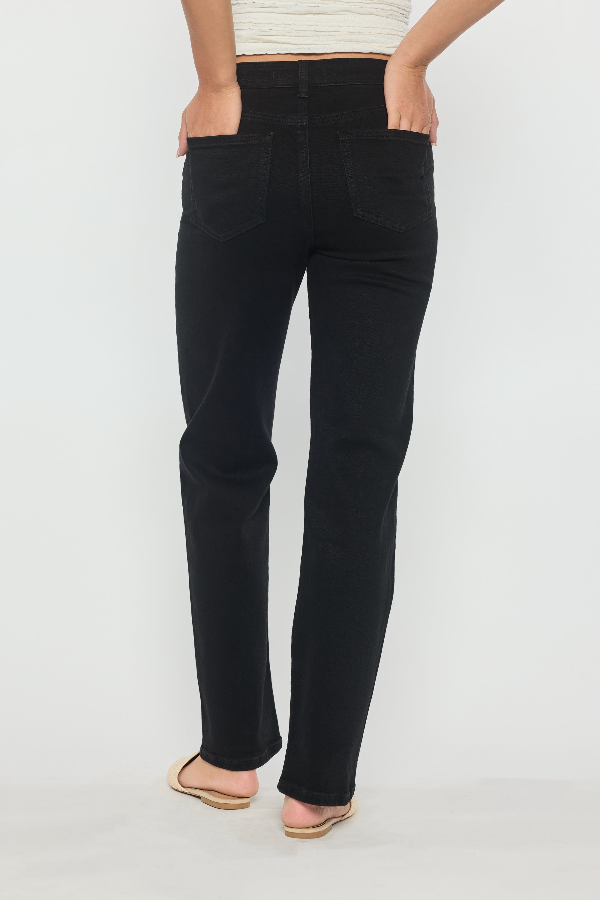 High Rise Classic Relaxed Straight Jeans