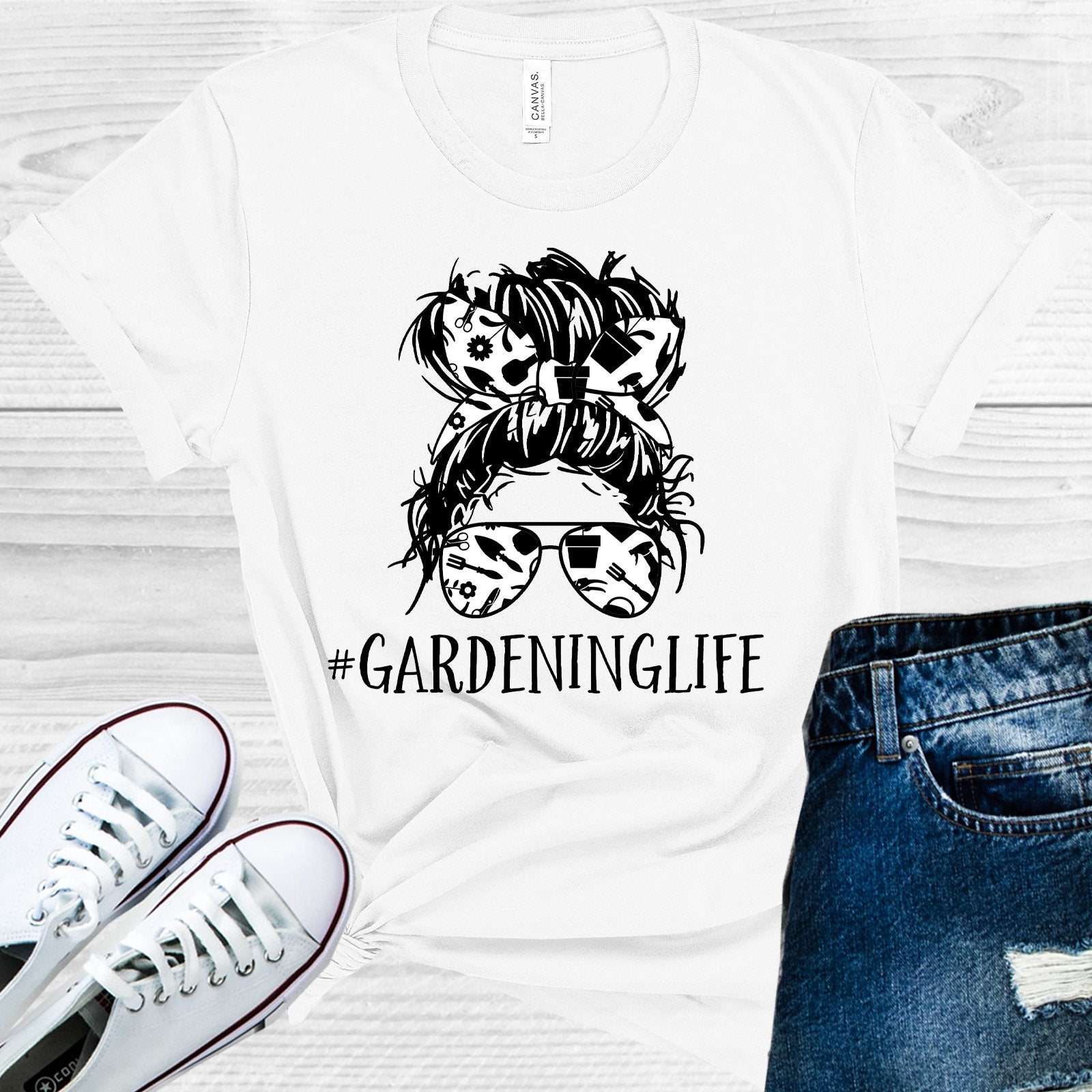 Gardening Life #gardeninglife Graphic Tee