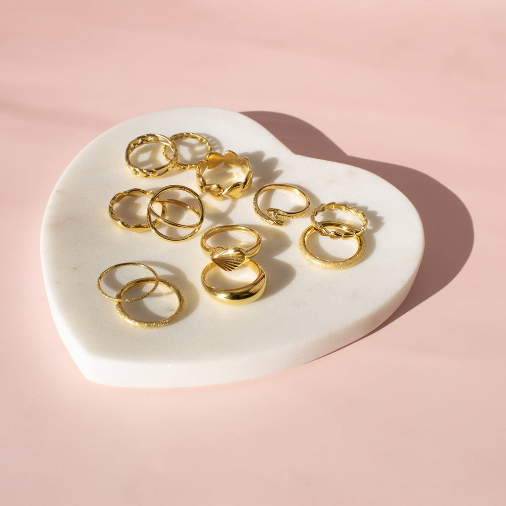 Waves Ring
