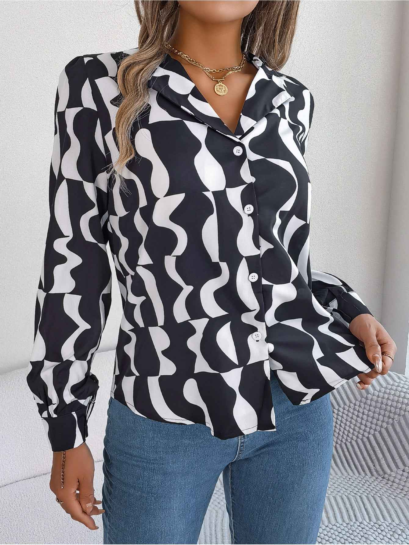 Elegant Contrast Color Striped Blouse