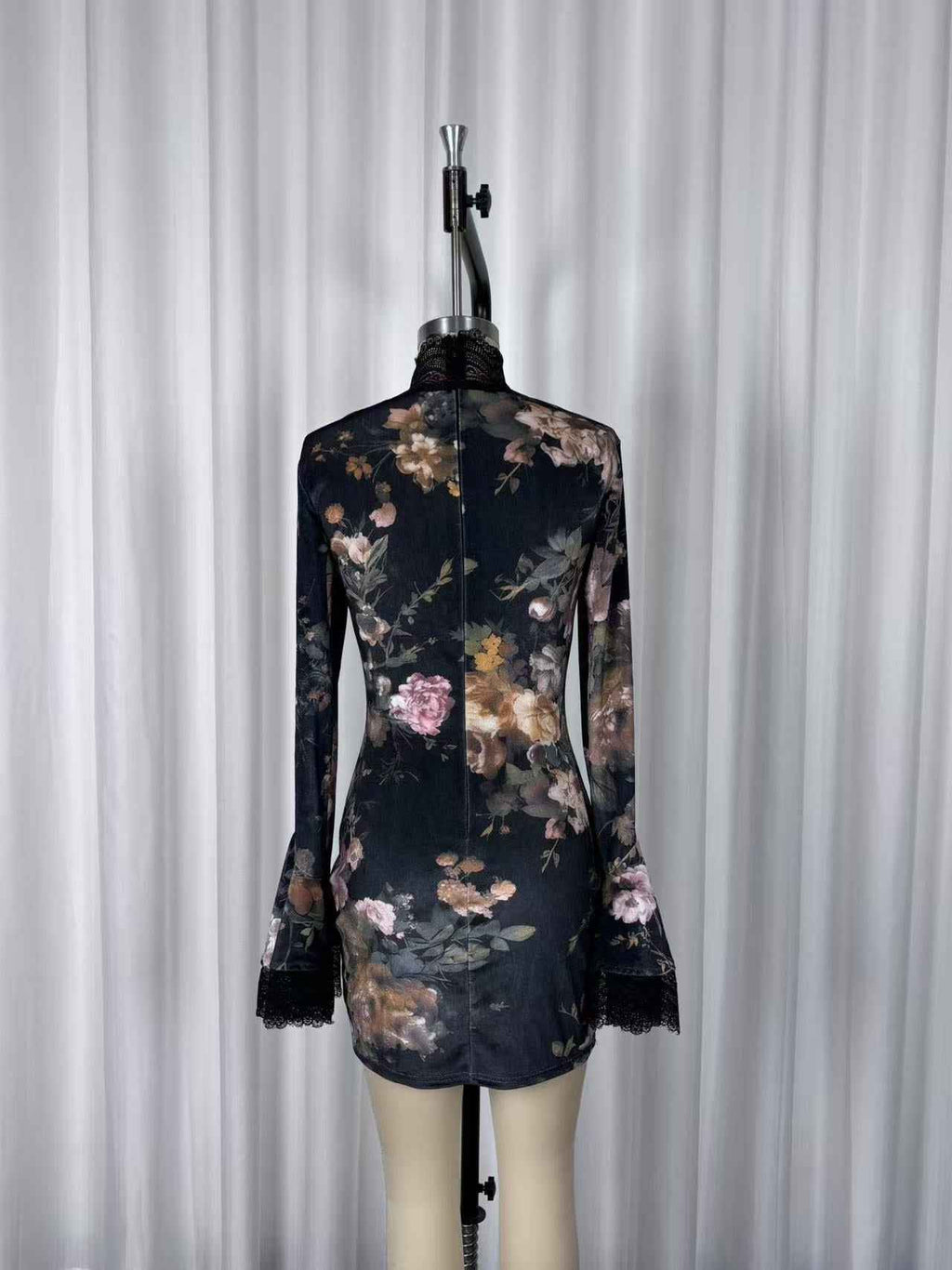 Retro Elegant Floral Print Lace Patchwork Flared Dress