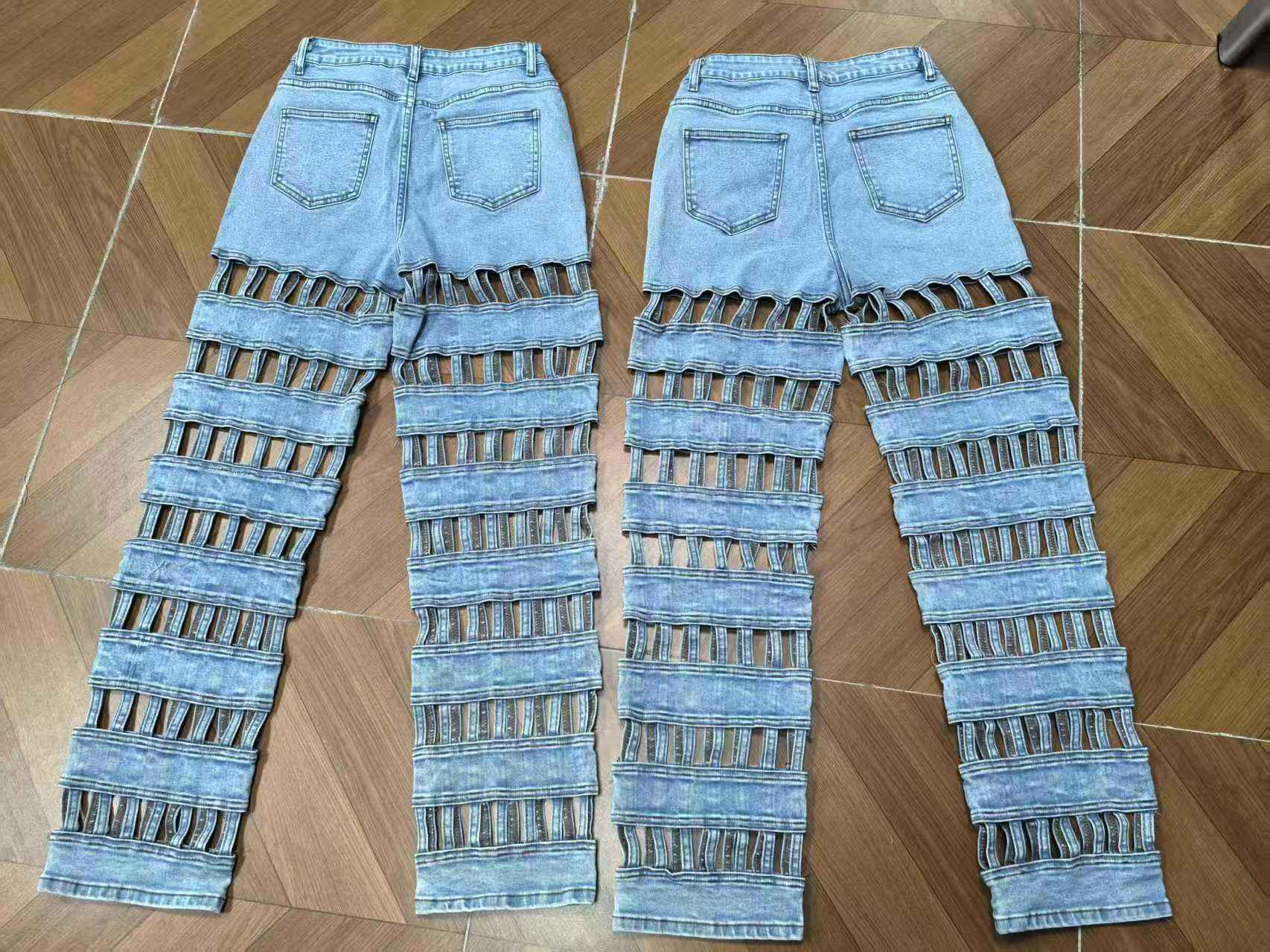 Women Ripped Jeans