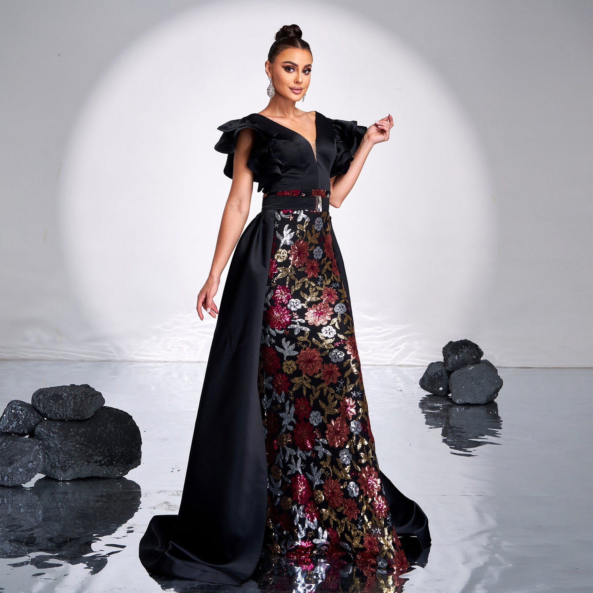Slim Fit Sheath Elegant Sequined Fishtail Evening Dress