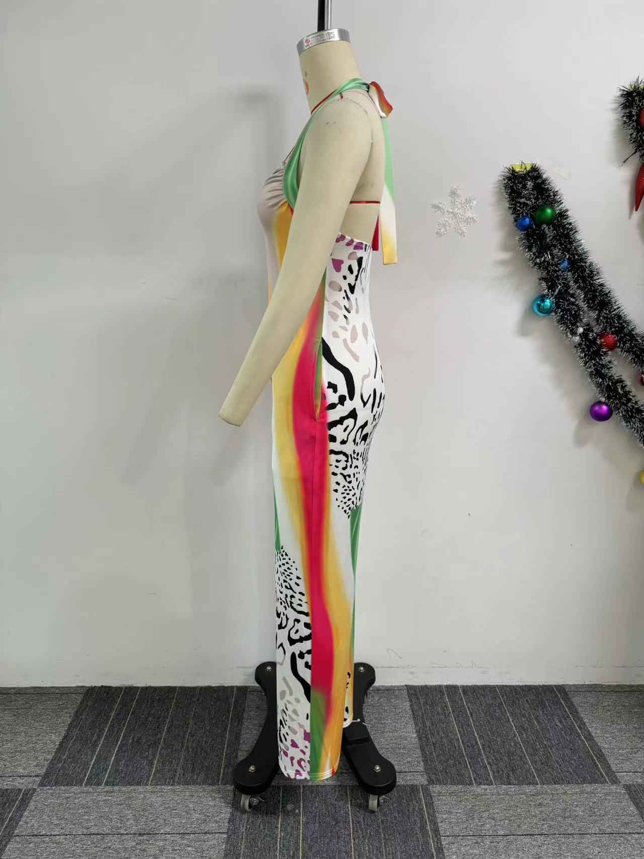 Printed Halter Strap Backless Slim Fit Jumpsuit