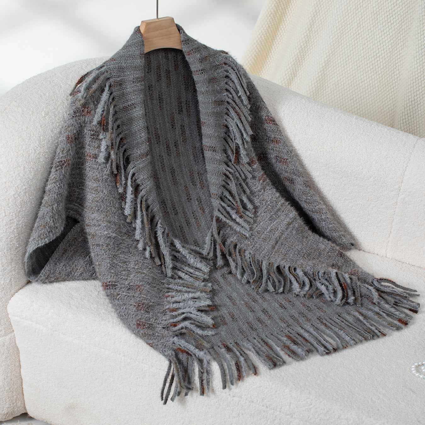 Casual Loose Sweater w Tassels (one size)