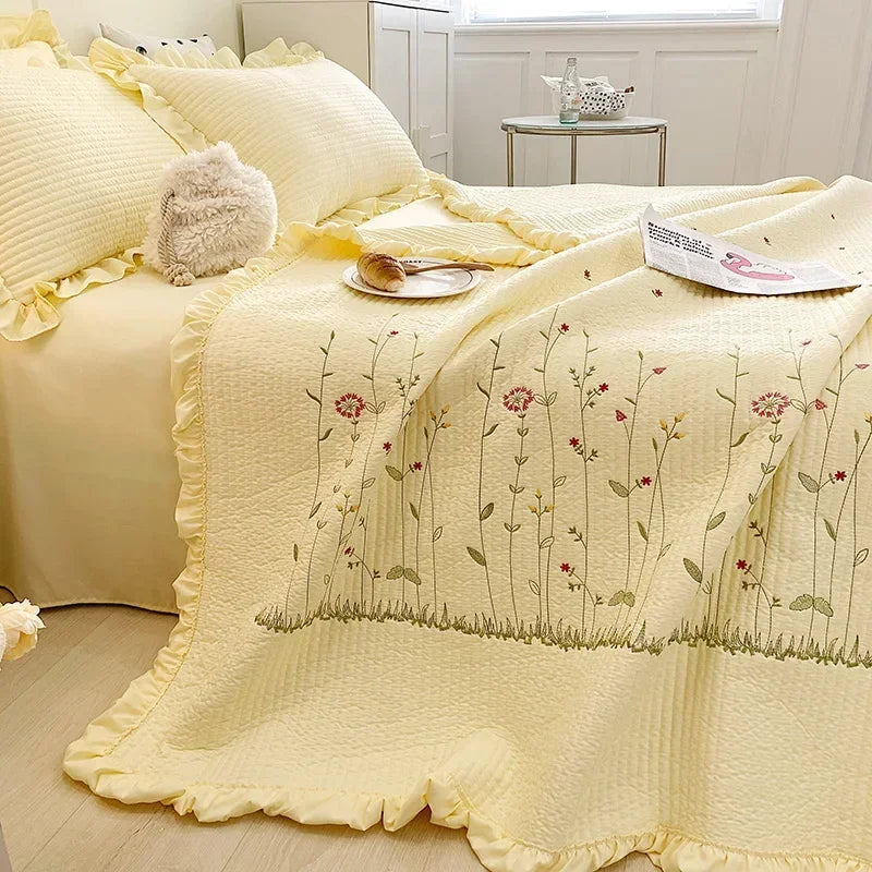 DecorBites™ Fresh Flower Embroidered Summer Quilt Set - Lightweight Ruffled Comforter