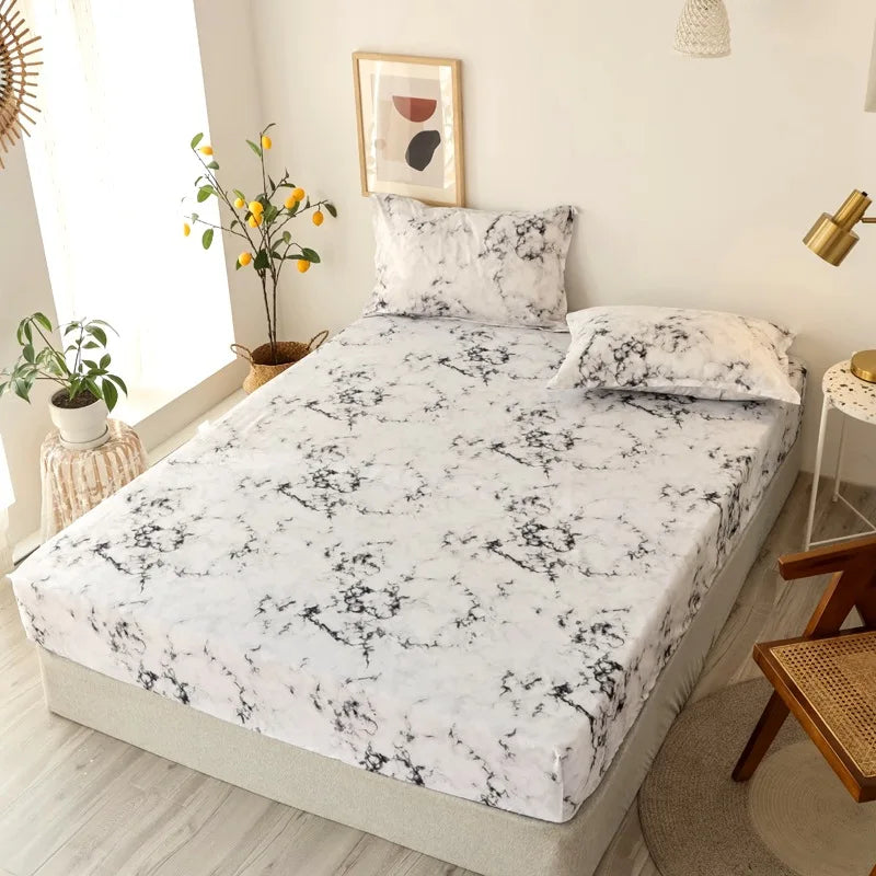 DecorBites™ Golden Feather Fitted Sheet Set: 120/150/180Cm + 2 Pillowcases