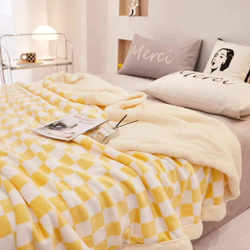 DecorBites™ Double Layer Lamb Wool Checkered Blanket - Nordic Style Warm Bedspread