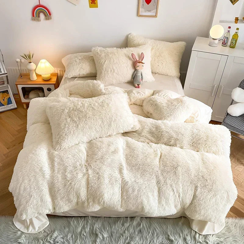 DecorBites™ Fluffy Faux Fur Bedding Set: Duvet Cover, Sheet, Pillowcase - Soft & Warm