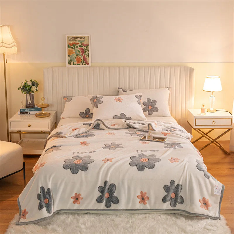 DecorBites™ Double Sided Plaid Fleece Blanket - Winter Bedroom Essential