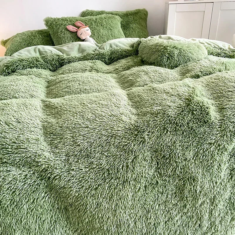 DecorBites™ Fluffy Faux Fur Bedding Set: Duvet Cover, Sheet, Pillowcase - Soft & Warm