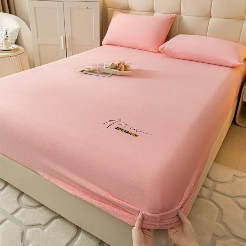 DecorBites™ Cozy Velvet Fitted Sheet: Thick Warm Bed Cover for Bedroom Living Room