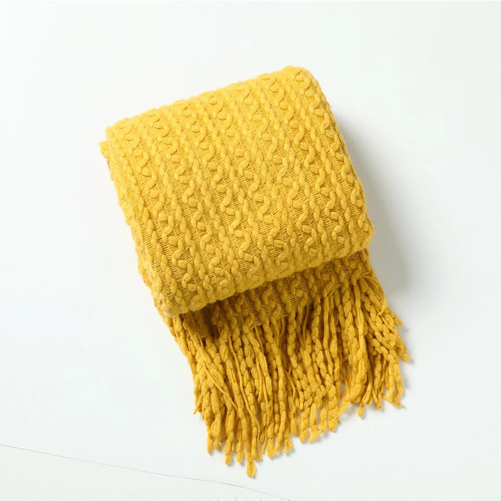 DecorBites™ Geometric Knit Sofa Blanket with Tassels