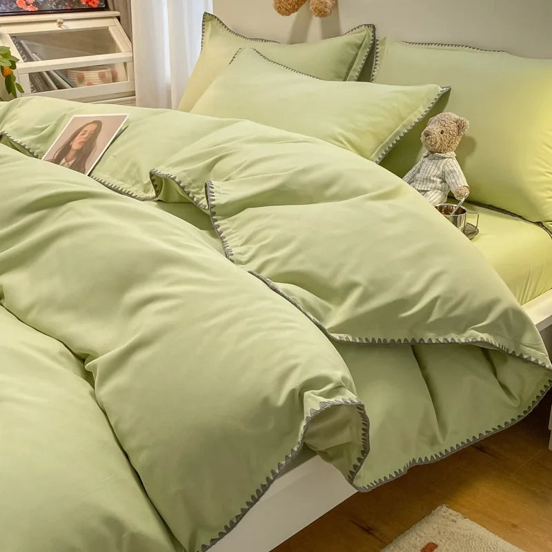 DecorBites™ Cozy Shell Edges Bedding Set: Soft Duvet & Fitted Sheet for Autumn/Winter
