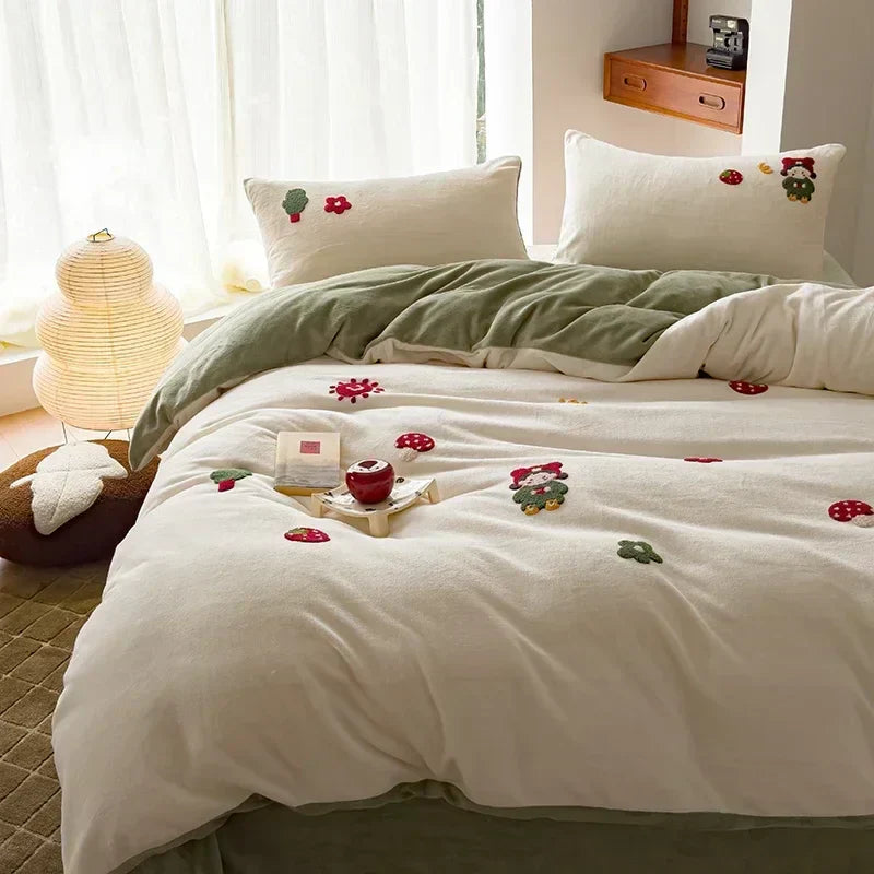 DecorBites™ Embroidered Fleece Winter Bedding Set: Duvet Cover, Sheet, Quilt, Pillowcases