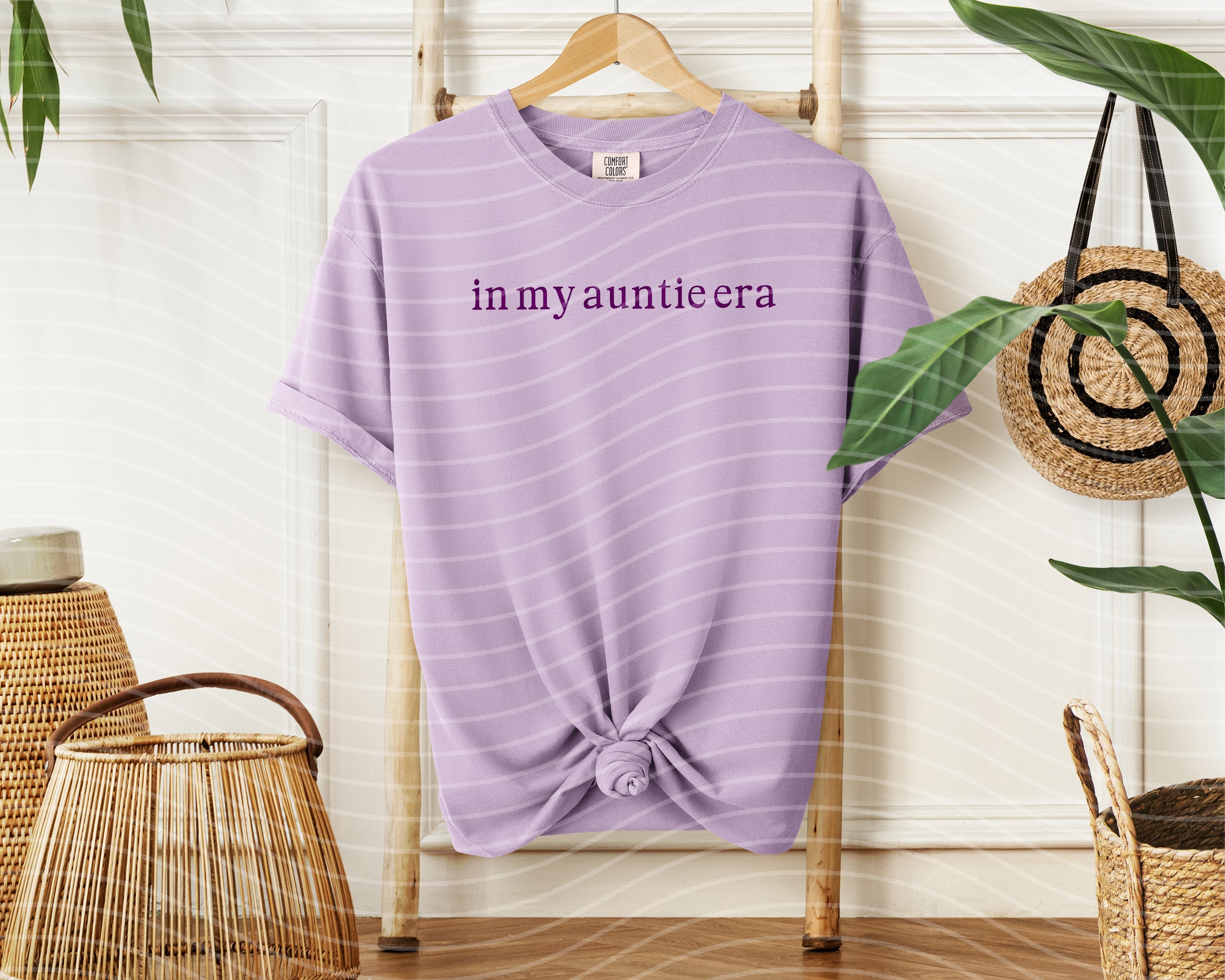 In My Auntie Era Graphic Tee