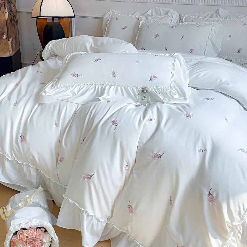 DecorBites™ Korean Princess Rose Flowers Lace Ruffles Bedding Set - Soft Cotton Duvet Cover