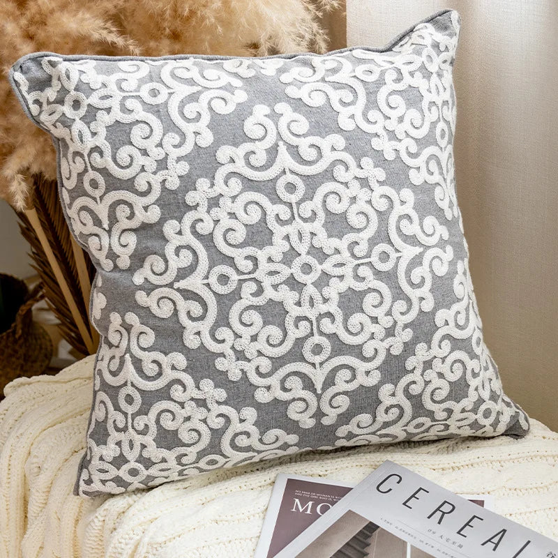 DecorBites™ Ethnic Pattern Cushion Cover with Tassels 45x45cm for Cozy Home Decoration
