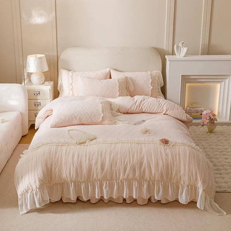 DecorBites™ Cozy Velvet Lace Flowers Princess Bedding Set