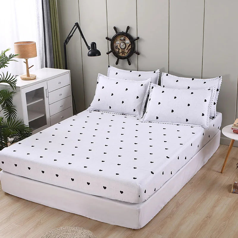 DecorBites™ Golden Feather Fitted Sheet Set: 120/150/180Cm + 2 Pillowcases
