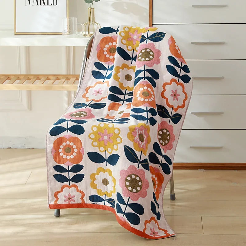 DecorBites™ Kids' Cute Cats Cotton Gauze Bath Towel