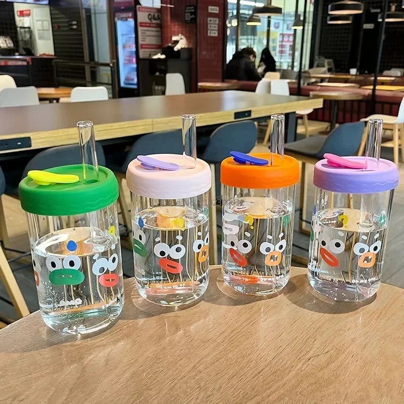 DecorBites™ Kawaii Glasses with Lid and Straw Bubble Tea Cup - 550ml Cute Drinkware