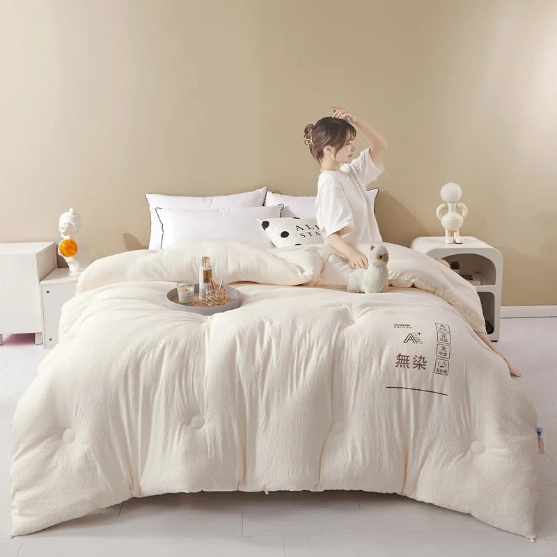 DecorBites™ Cozy Soy Fiber Quilt: Soft, Warm, and Skin-friendly Bedding Solution