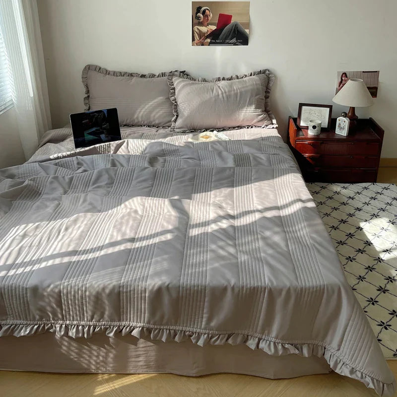 DecorBites™ Korean Princess Lace Ruffles Summer Quilt Bedspread - 3Pc Bedding Set