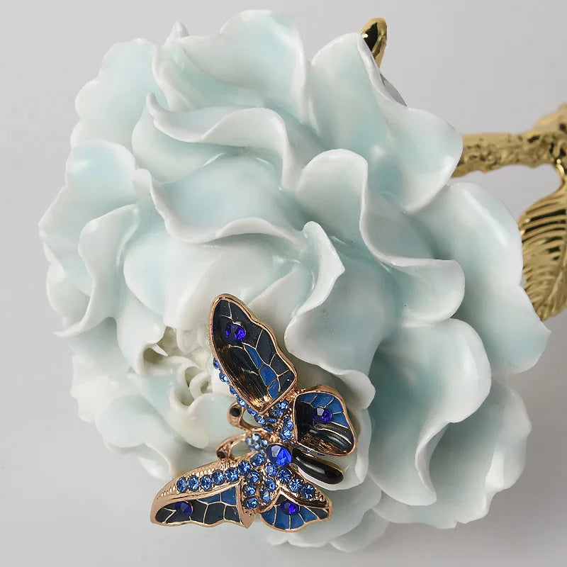 DecorBites™ Crystal Rose Decor, Light Luxury Gifts, TV & Wine Cabinet Decor, Office Ornaments.
