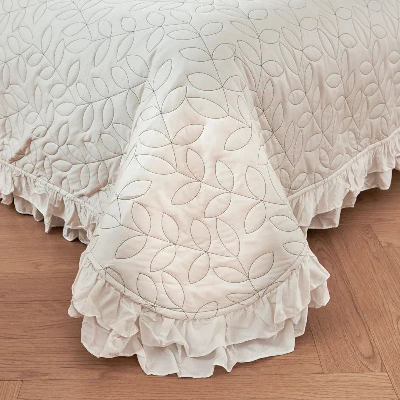 DecorBites™ Leaf Embroidery Double Layer Lace Ruffles Quilt Set with Bedspread & Pillowcases