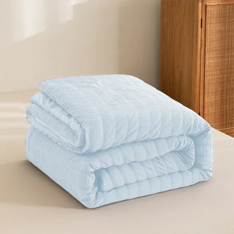 DecorBites™ King Size Seersucker Quilt: Soft, Breathable, All-Season Comforter